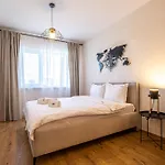 Apartament 12bv Pop Old