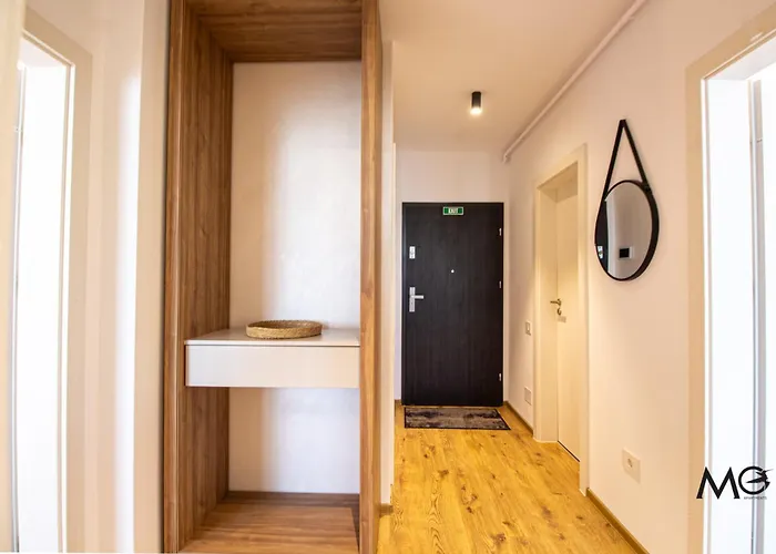 12bv Pop Old Apartment